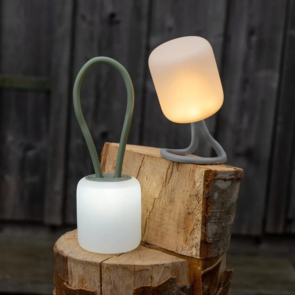 Best Outdoor Table Lamp For Your Space